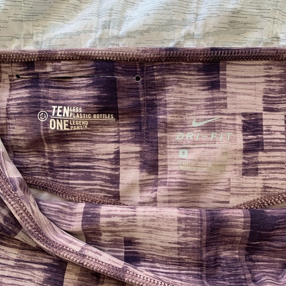 Nike Dri Fit Cropped Leggings - Picture 2 of 4